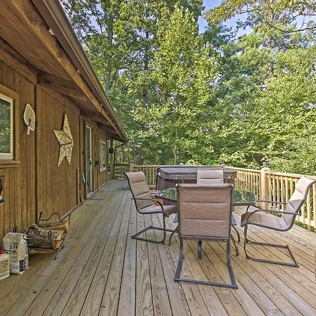 Secluded Stanardsville Cabin With 10 Acres And Hot Tub Экстерьер фото