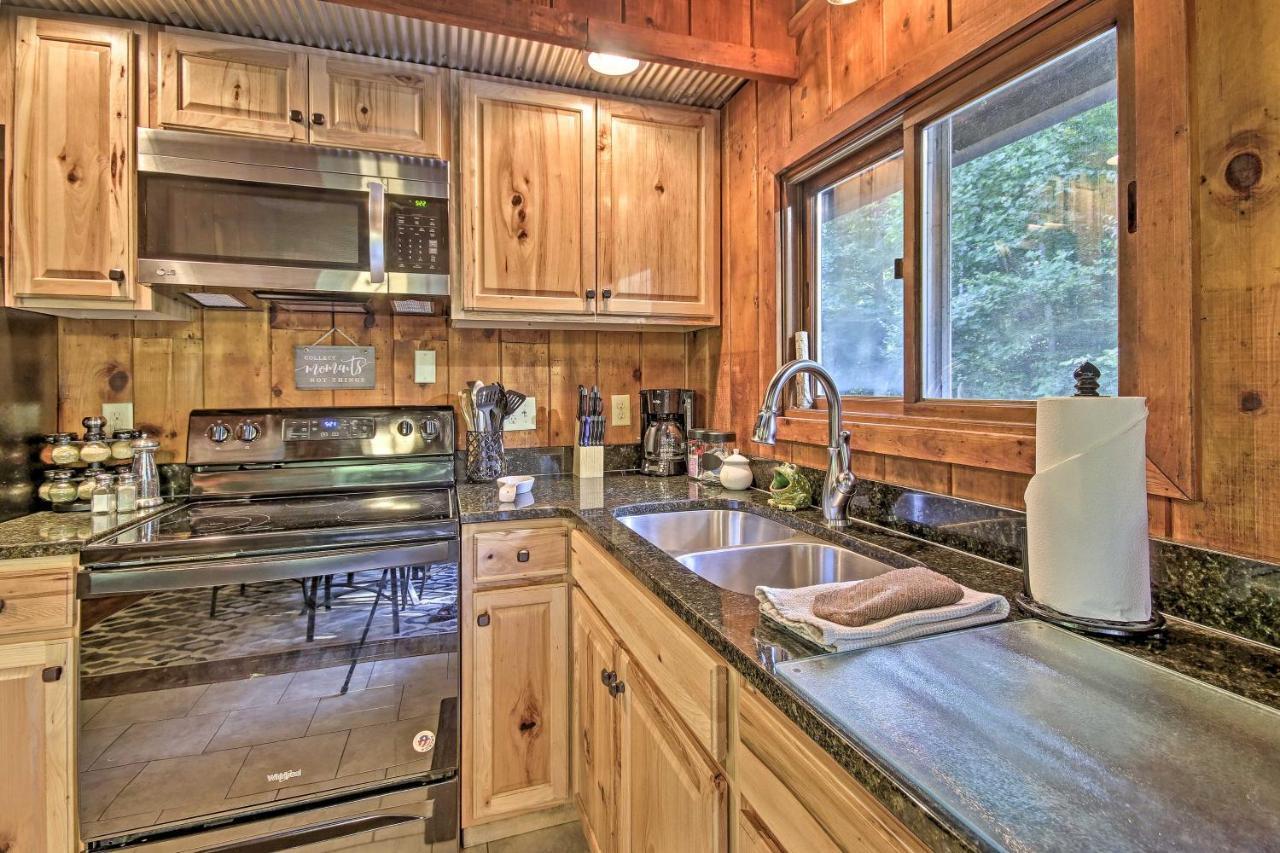 Secluded Stanardsville Cabin With 10 Acres And Hot Tub Экстерьер фото