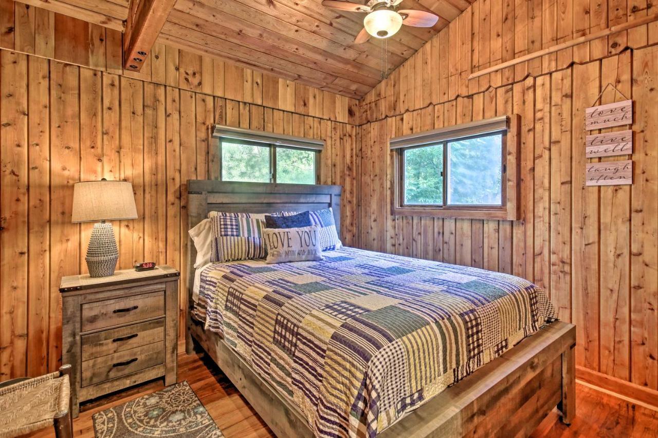 Secluded Stanardsville Cabin With 10 Acres And Hot Tub Экстерьер фото