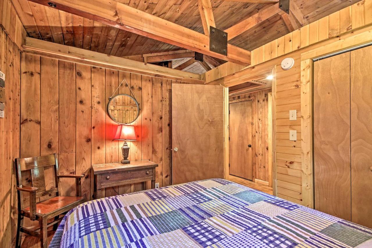 Secluded Stanardsville Cabin With 10 Acres And Hot Tub Экстерьер фото